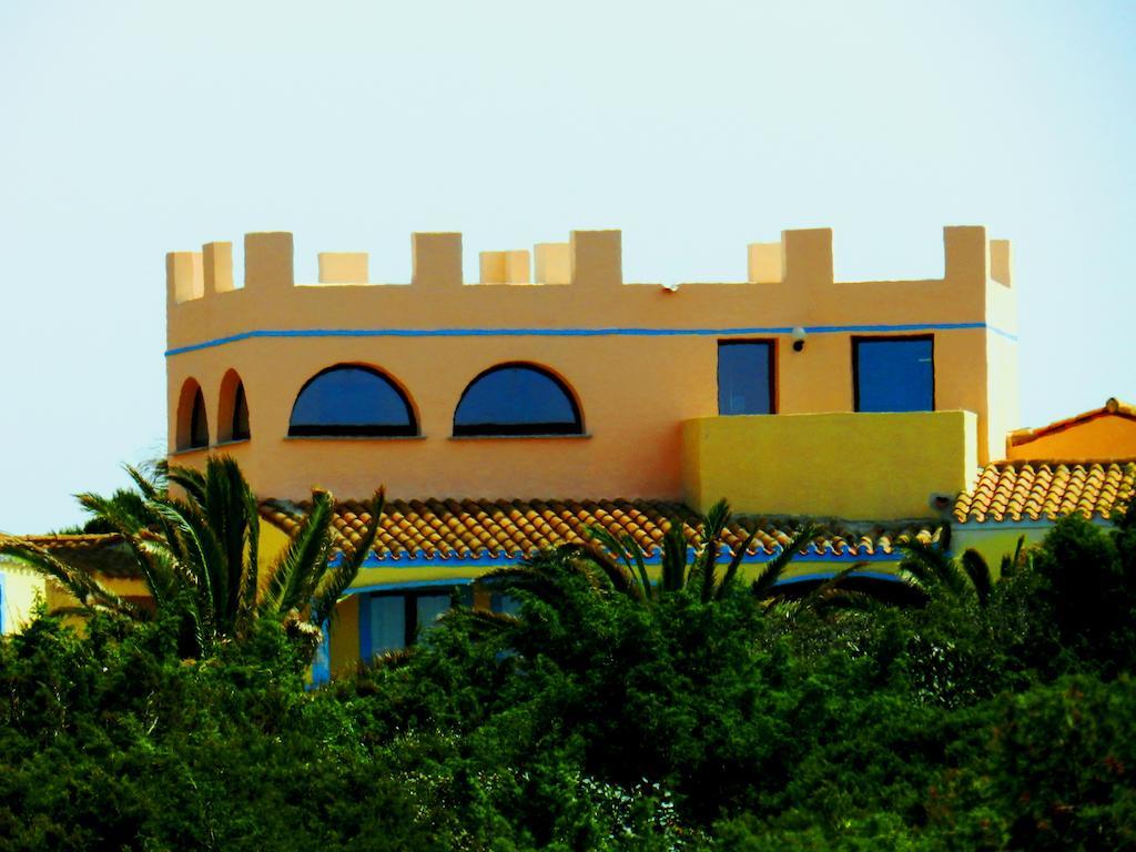 Hotel Luci Del Faro Calasetta Exterior photo